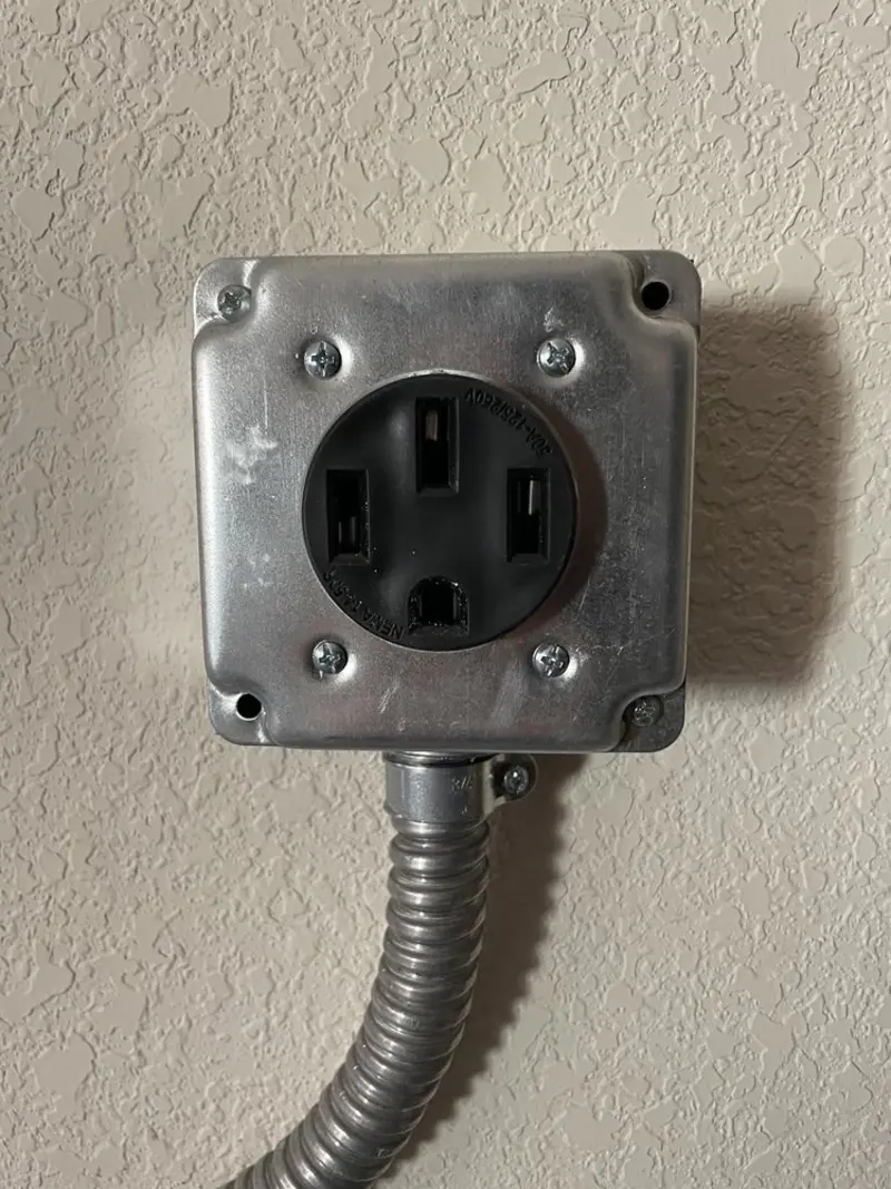 NEMA 14-50 outlet installed for Electrical Panel Upgrade in Thatcher